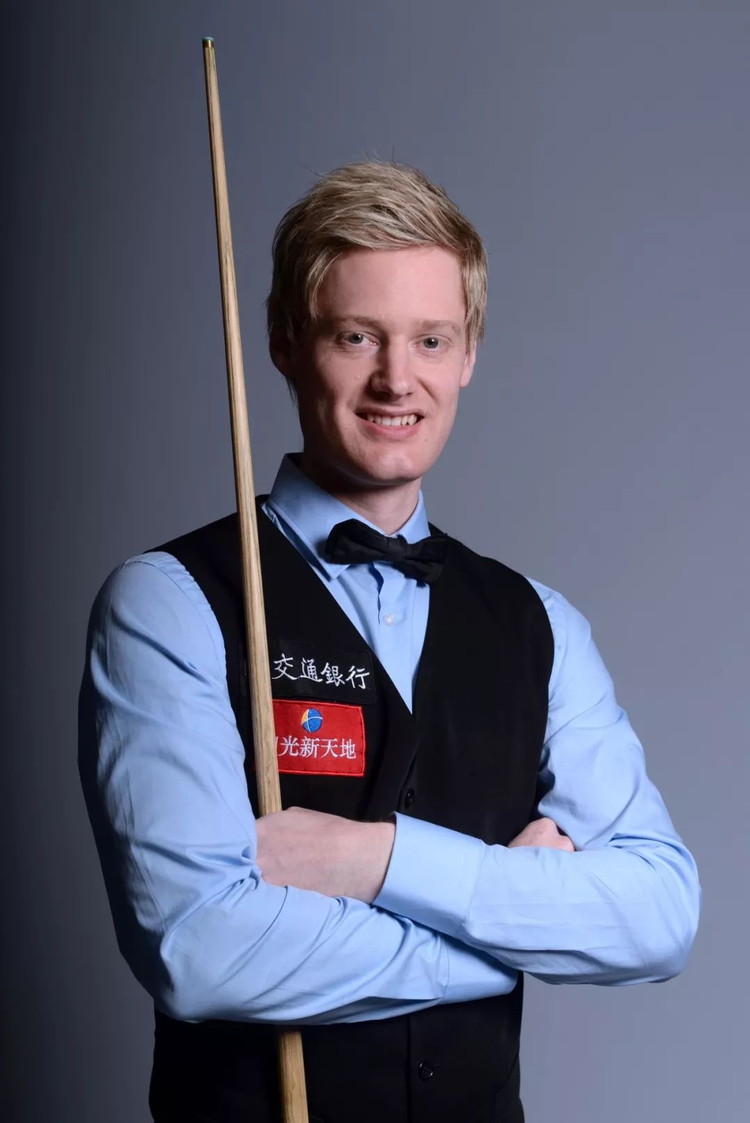 多球迷的目 多球迷的目